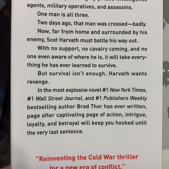 2/$25 espionage. Backlash Brad Thor suspense book - Picture 5 of 5